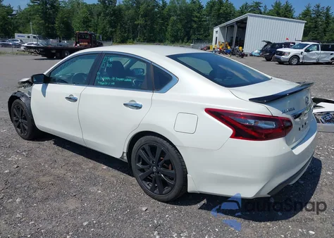 2017 Nissan Altima 2.5/S/Sv/Sl/Sr из США, поврежденный, VIN 1N4AL3AP5HC175143